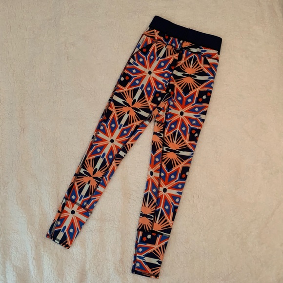 NWOT - FP Movement - Fireside Printed Base Layer Leggings Pants β€οΈπ€π - Picture 8 of 14